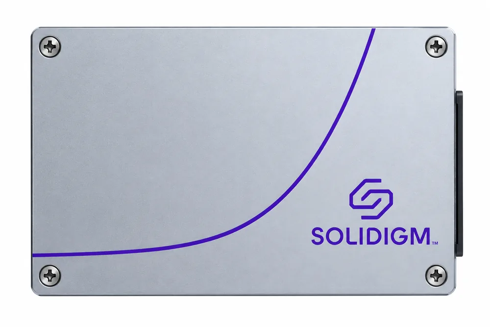 SSDPF2KX153TN1